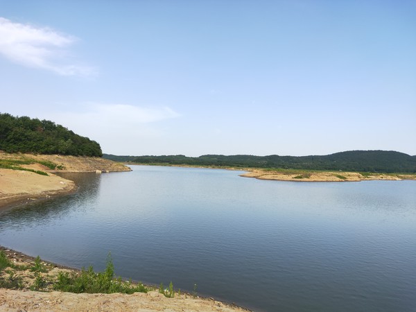 绿水青山.jpg